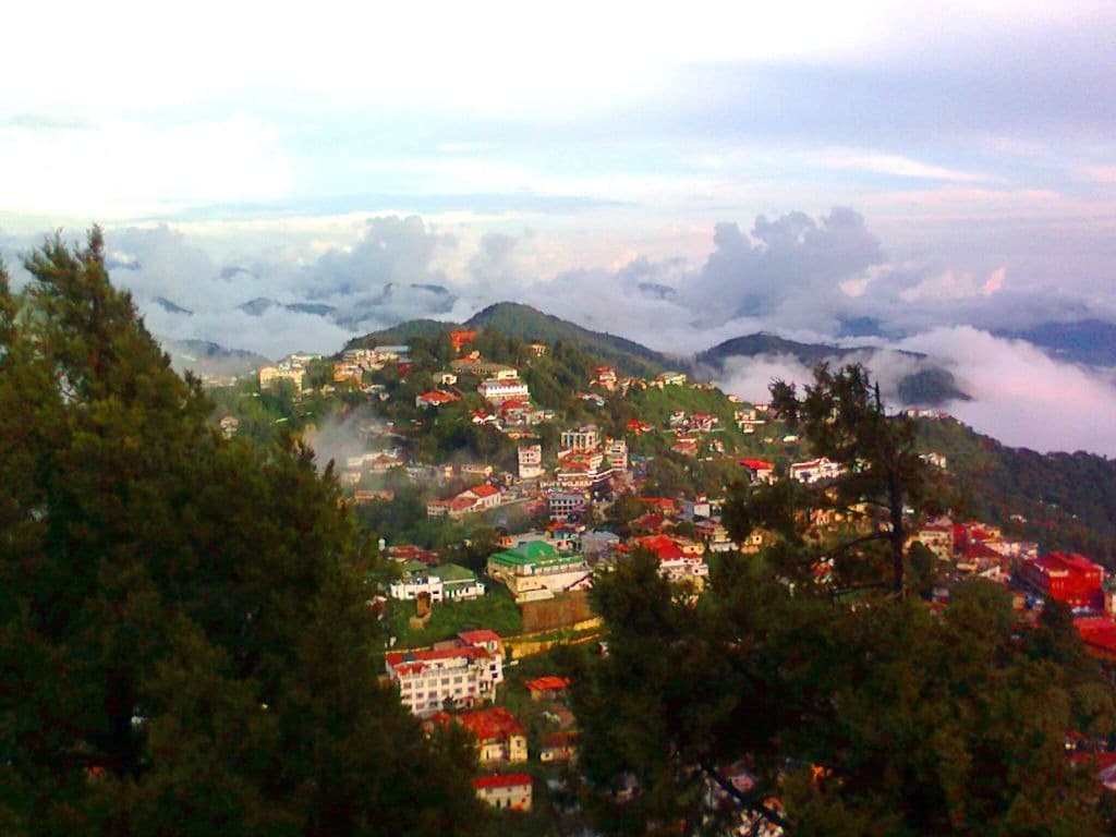 Pour fuir la chaleur et la densité des villes indiennes, allez à Mussoorie!
