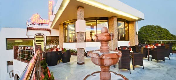 Hotel Pushp Villa
